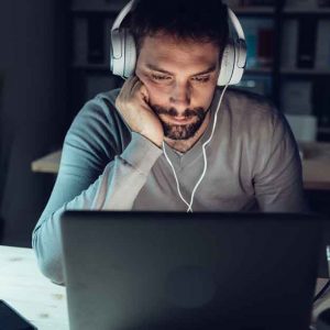 動画を視聴するだけで身につく！英語学習法